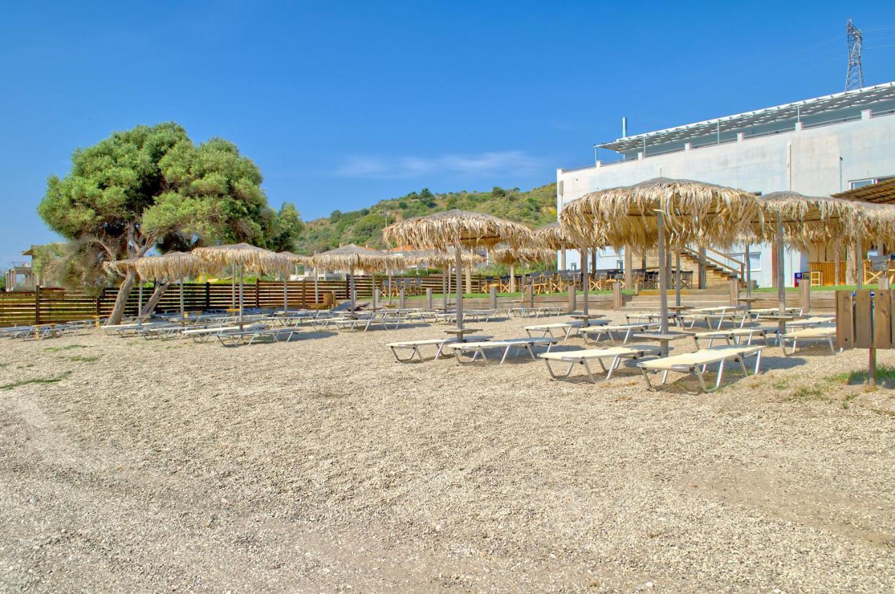 Epipleon Luxury Suites -105- Δωμάτιο 35Τμ Με Βεράντα 35Τμ Μπροστά Στη Θάλασσα Навпакт Екстер'єр фото